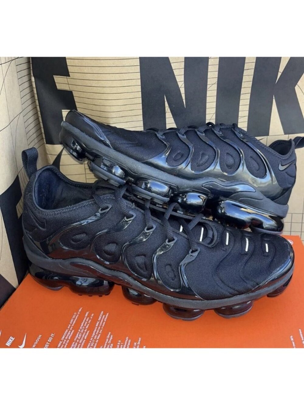 NEW Nike Air Vapormax Plus Triple Black 924453-004 Men’s Size 10
